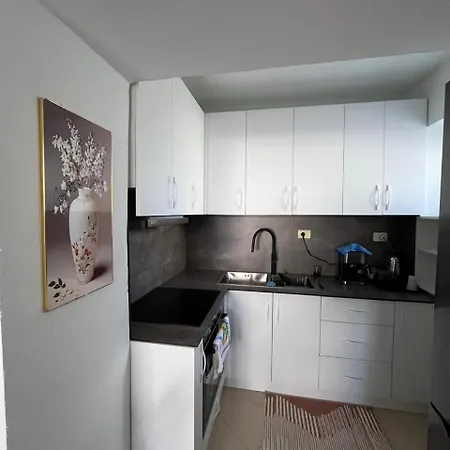 Ksamil Apartament شقة كساميل