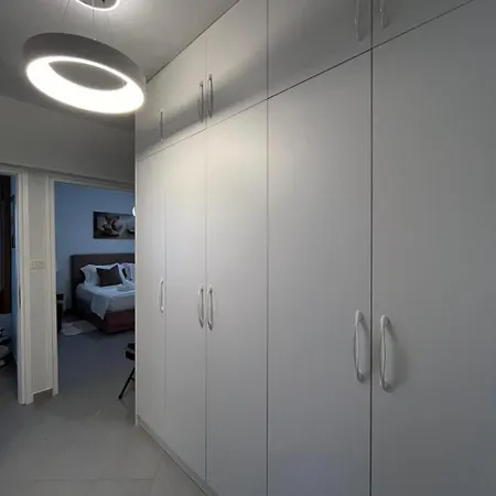 Ksamil Apartament アパート *