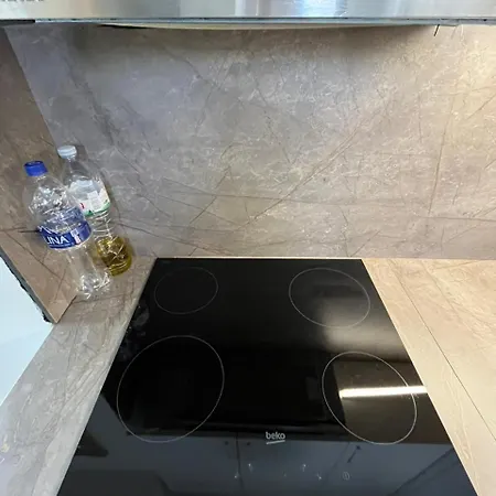 Ksamil Apartament アパート