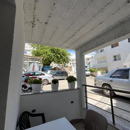 شقة Ksamil Apartament كساميل